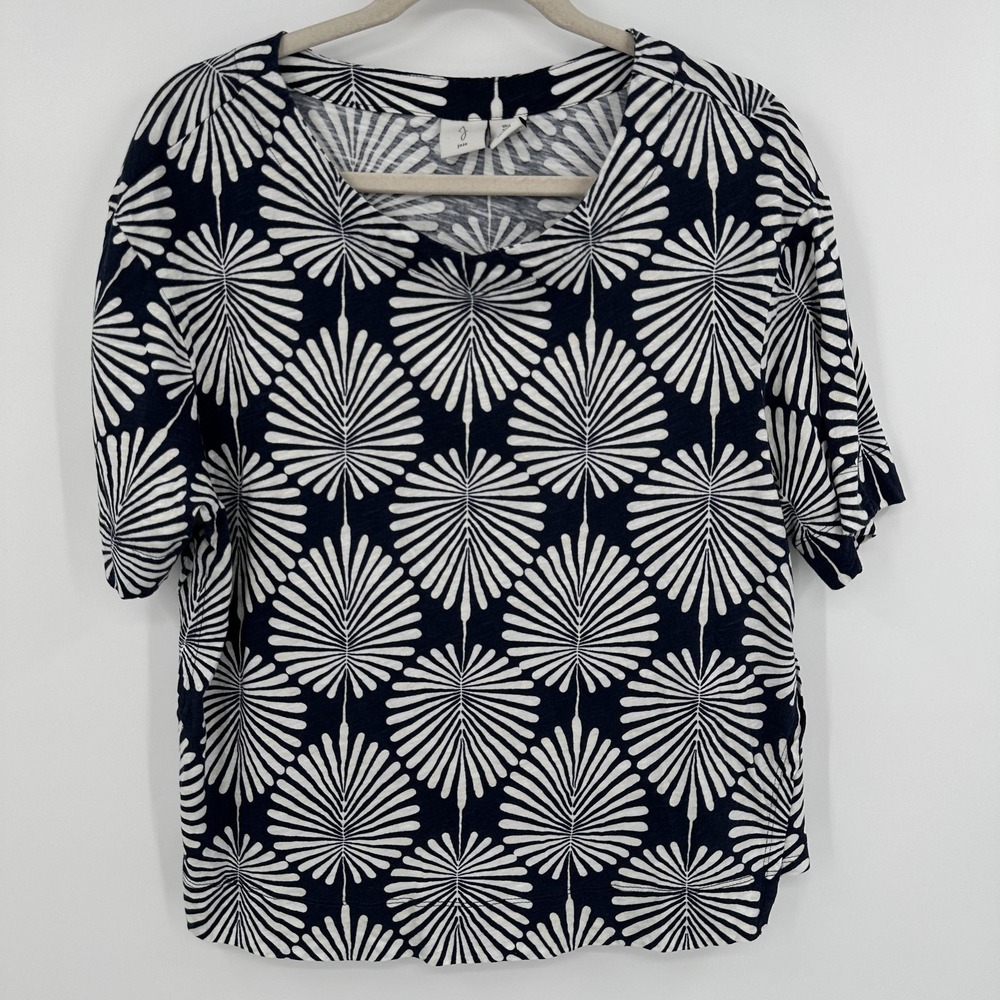 Joie Navy and White Patterned Short Sleeve Blouse